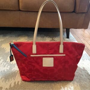 Vintage Coach Legacy Weekend Signature Logo Nylon Zip Top Tote Bag Red